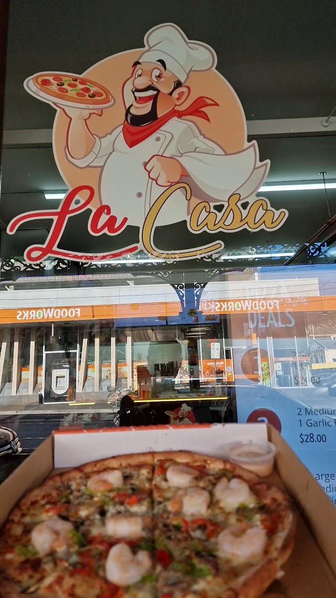 La Casa Pizza & Broaster Chicken-2