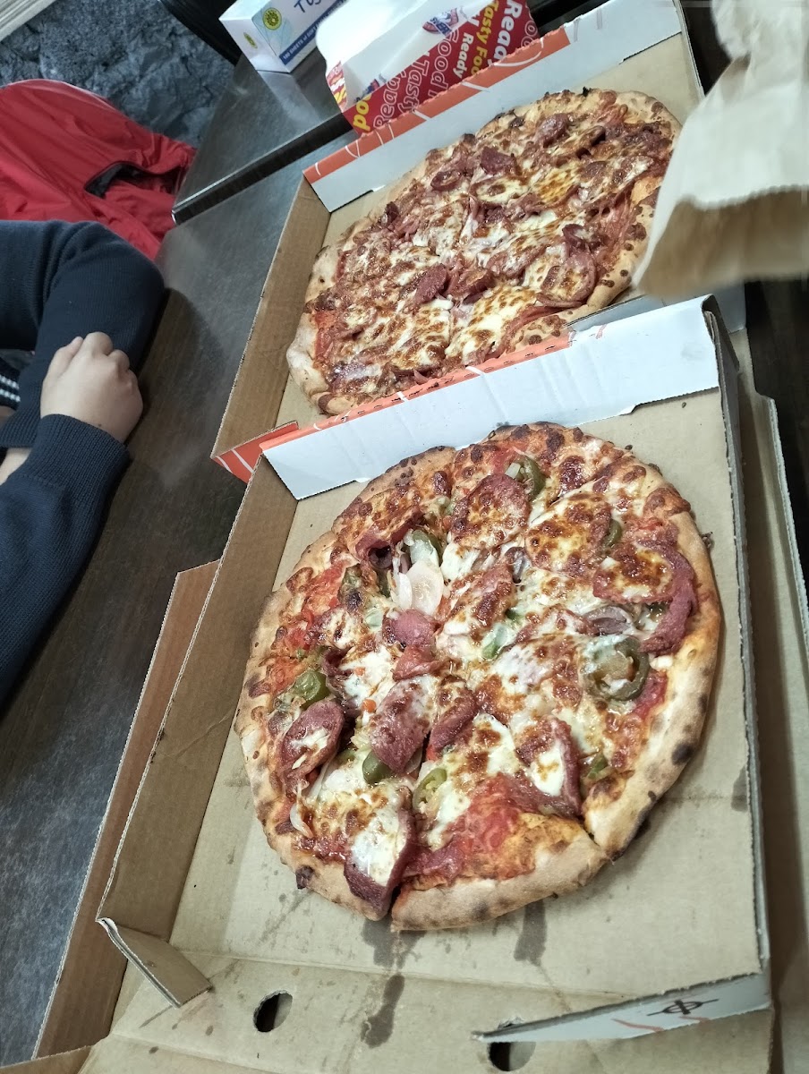 La Casa Pizza & Broaster Chicken-7