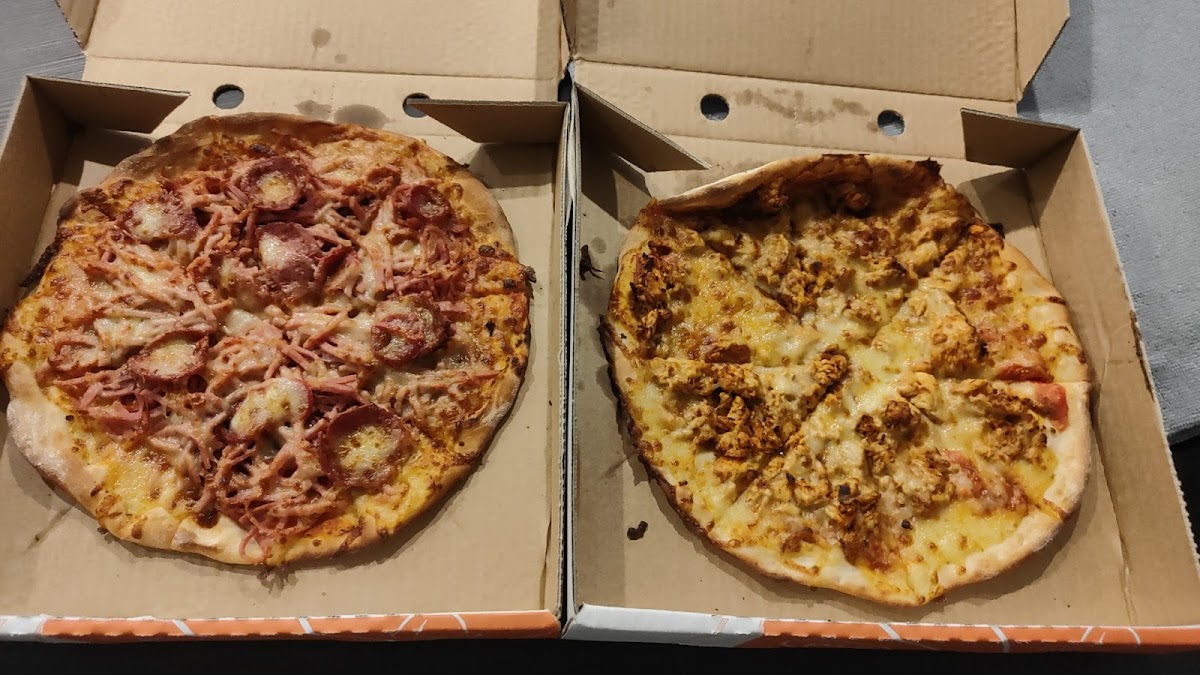 La Casa Pizza & Broaster Chicken-8